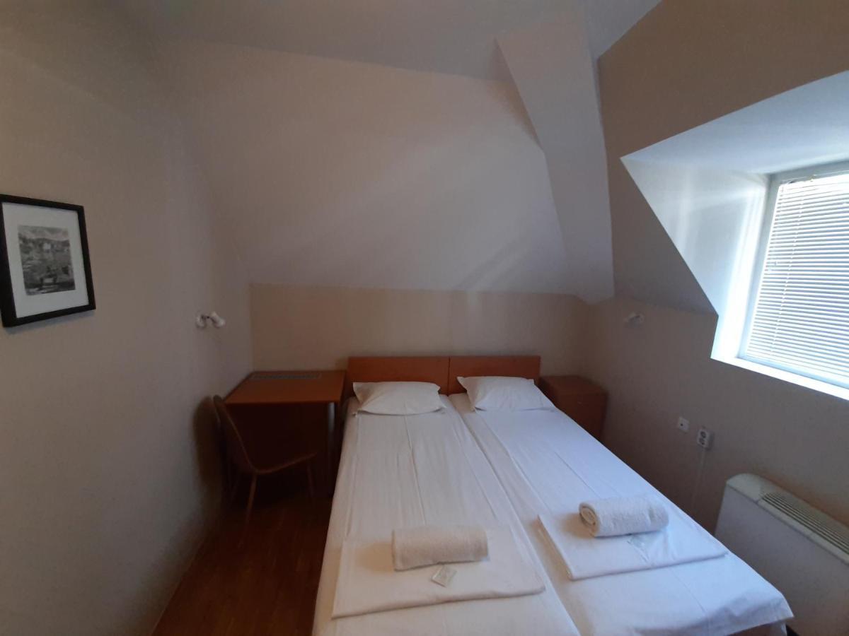 Guest House Diel Veliko Tarnovo Extérieur photo